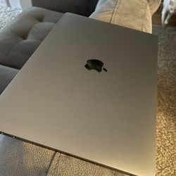 256GB 1.4 GHZ INTEL 2020 MACBOOK PRO OBO