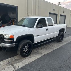 GMC SIERRA 2500