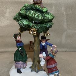 Dickens Village A Partridge In A Pear Tree 