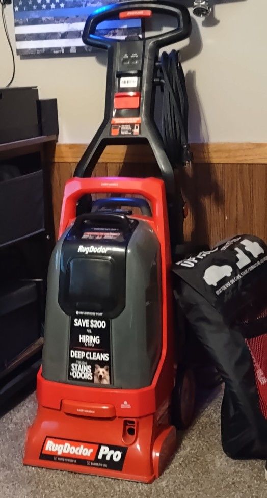 Rug Doctor Pro Commercial Carpet Cleaner And Upolstry Scrubber Attachment
