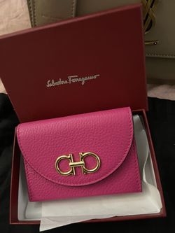 Authentic New Salvatore Ferregamo card Wallet 