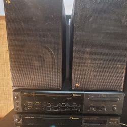 Nakamichi R-1 Receiver, CP-1 CD/Cassette Combo and S-1A speakers Bookshelf system tested, working. Watch video.