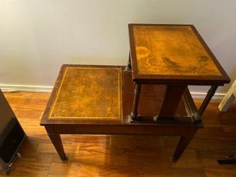 Imperial Mahogany end Table