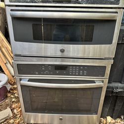 General Electric Convection Oven And Microwave In Wall