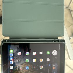 iPad 7th Gen 32gb Dark Gray