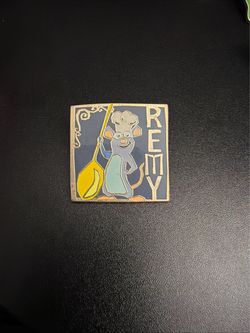 2015 Disney Parks Ratatouille Chef Remy with Yellow Spoon Trading Pin