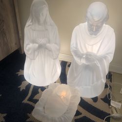 Solid White Blow Mold Nativity Set