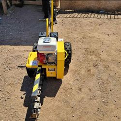 Ground Hog t4 trencher