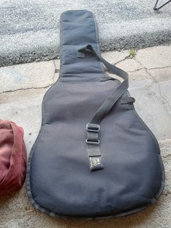 EM8 Levy's Bass Softshell Gig Case