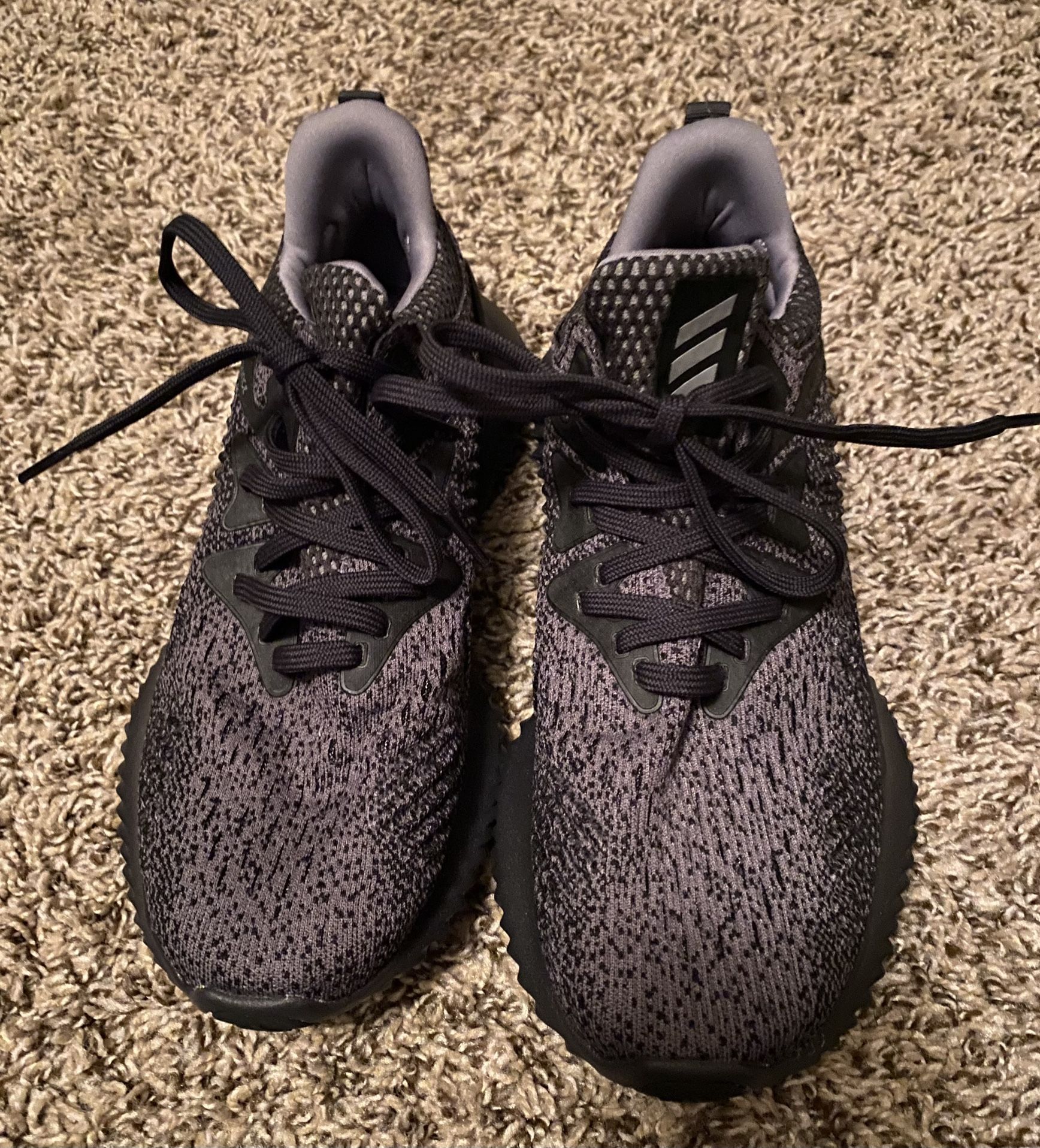 Adidas shoe size 5 Great Condition