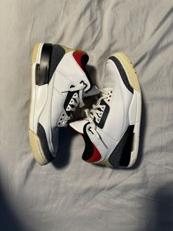 Air Jordan 3 SE fire red denim Size 12