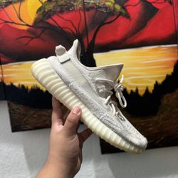 Yeezy 350 bone  Size 11 