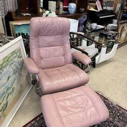 Postmodern Millennial Pink Leather Ekornes "Stressless" Lounge Chair & Ottoman