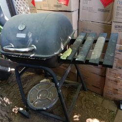 Charcoal Barbecue Pit