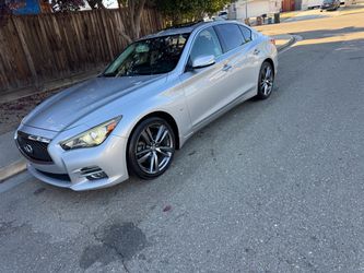 2015 Infiniti Q50