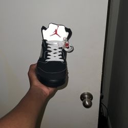 Jordan 5 Metallic Size 8.5