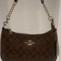 Coach Shoulder Bag 