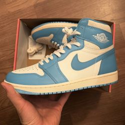 Air Jordan 1 Retro High OG 'UNC Reimagined'