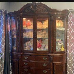 Fine Wooden China Cabinet