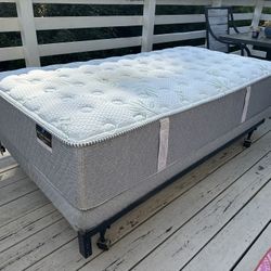 Luxury Twin Bed Package