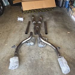 MagnaFlow Full Cat Back Exhaust for Dodge Challenger