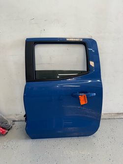 23-26 GMC CANYON Chevy Colorado LH Left Driver Side Rear Door OEM GAL PAINT CODE