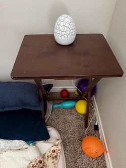 2 Side Tables