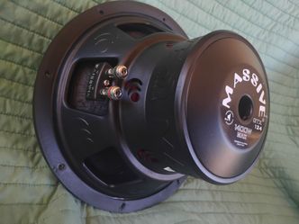 Massive Audio 12" subwoofer 100$ NO LESS