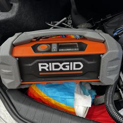 Rigid 18 bluetooth shop radio
