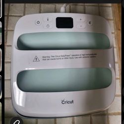 Large Cricut Heart press