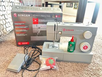 Singer HD4411 Heavy Duty Sewing Machine