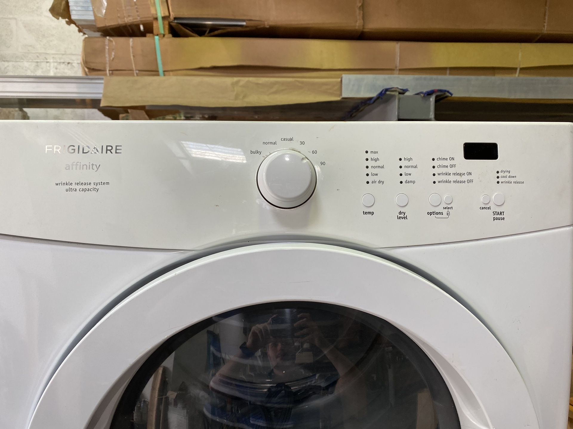 Frigidaire Affinity Stackable Washer & Dryer for Sale in Miami, FL