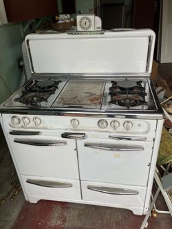 Antique stove wedgewood