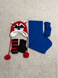 Beanie/Gloves/Scarf Lot