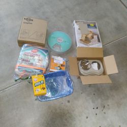 Assorted Pet Items 