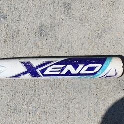 Xeno Softball Bat