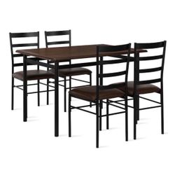 Dinner Table/outside Patio