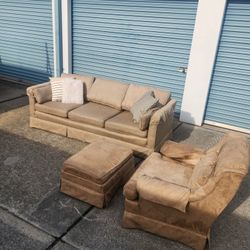 Brown Couch Set 🛋  FREE DELIVERY 