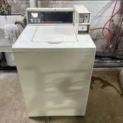 Speed Queen Coin Operated Washer for Sale in South Holland IL