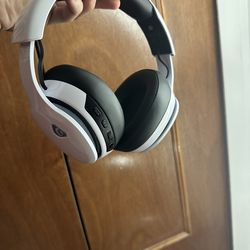 Bluetooth headphones ps5