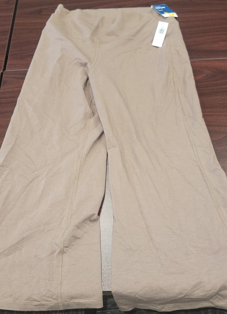 OLD NAVY LARGE WOMAN PANTS NEW WITH TAG