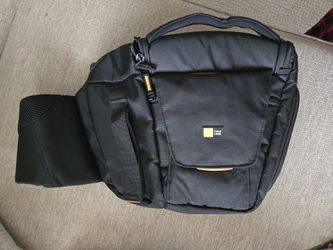 Case Logic camera sling bag