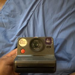 Polaroid camera 