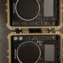 Pioneer CDJ 2000 Nexus 2 Pair