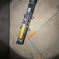 Lexus 06-11 Spare Tire Jack