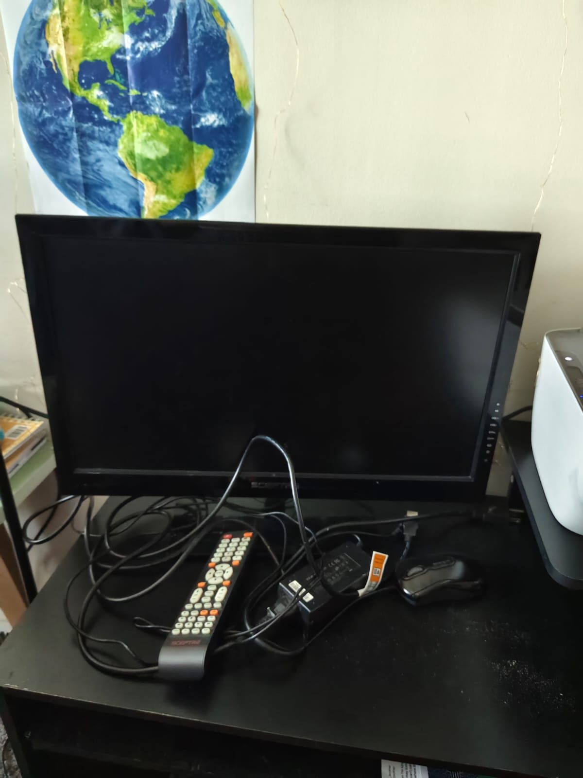 Sceptre TV With Remote