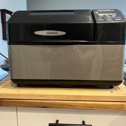 Zojirushi Supreme Bread Maker 