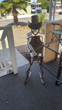 HandCrafted Western Cowboy Statue