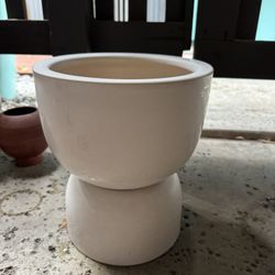 Three Piece White Plant Pot 
