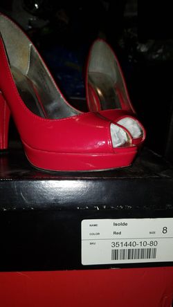 Red Heals size 8